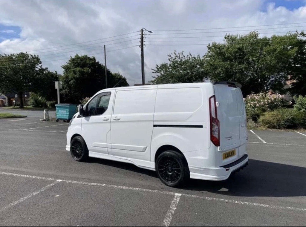 FORD TRANSIT CUSTOM- M SPORT SWB SIDE SKIRTS