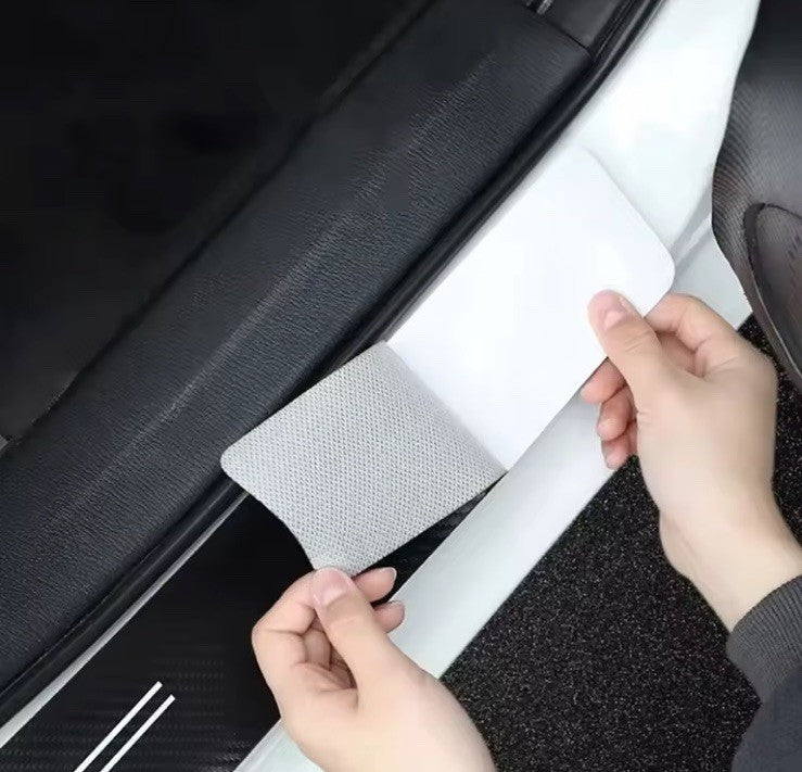 4PCS Carbon Fibre Adhesive Door And Boot Sill Protective Strips For BMW